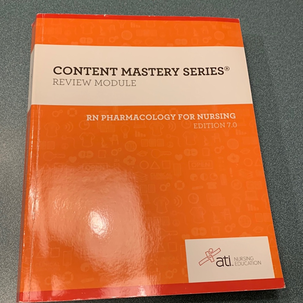 NCLEX- RN review book like new